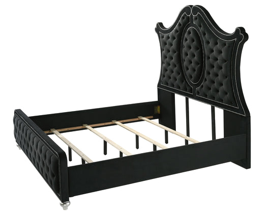 Cameo - King 4 Piece Bedroom Set - Black