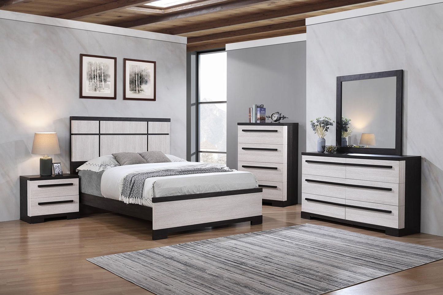 Remington - Chest - Black & White