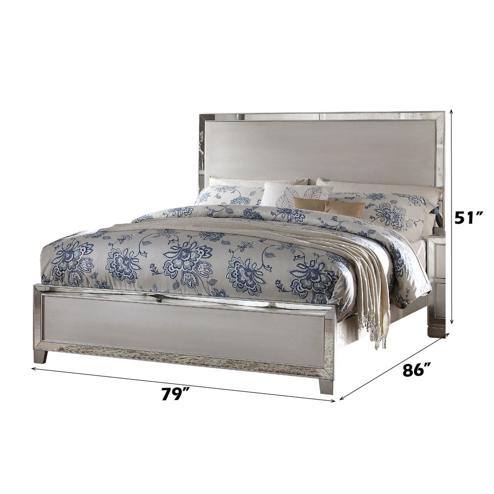 Voeville II - Bed (Wooden HB)