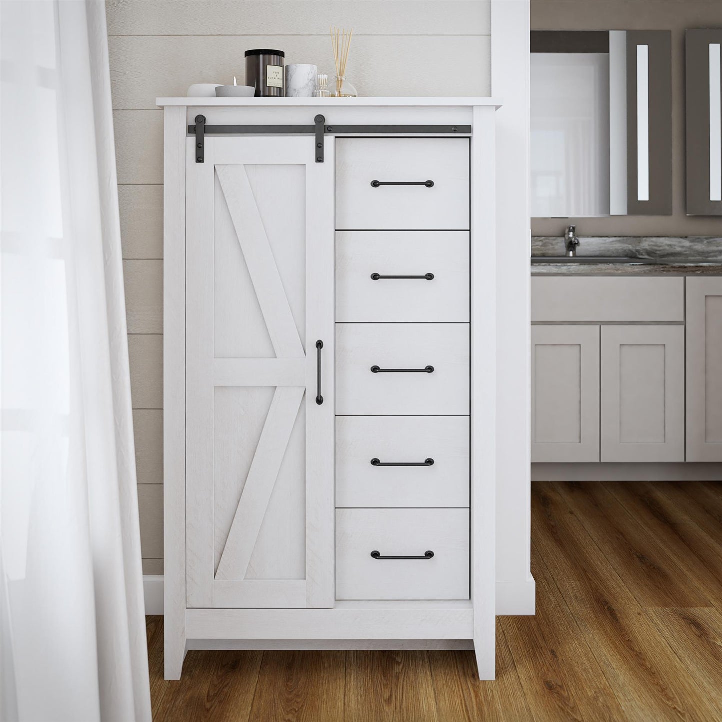 Alton - Gentleman's Chest