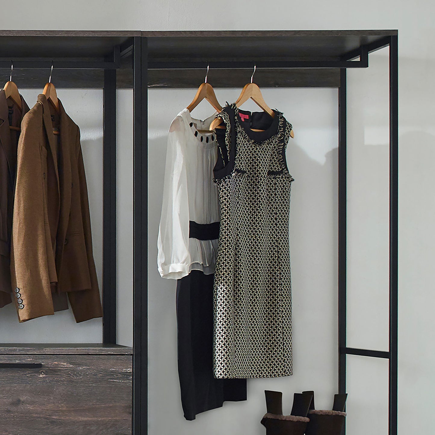 Monica - Modular Design Walk-In Closet System - Rustic