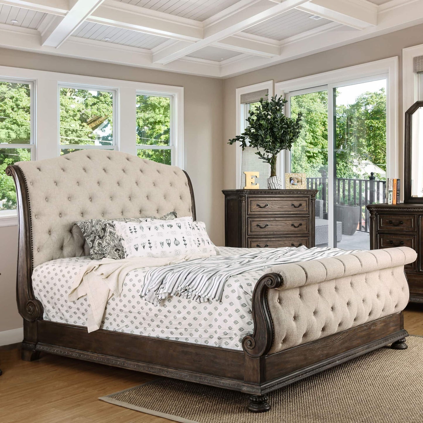Sleigh Bed With Button Tufted Fabric Headboard And Footboard