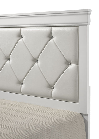 Amalia - King 5 Piece Bedroom Set - White