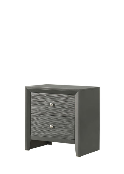 Denker - Queen 5 Piece Bedroom Set - Gun Metal