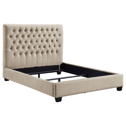 Saintes - Tufted Upholstered Wingback Bed