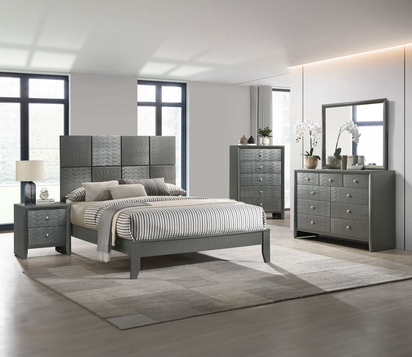 Denker - Queen 5 Piece Bedroom Set - Gun Metal