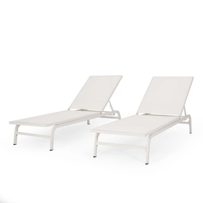Finn - Contemporary Chaise Lounge For Outdoor Relaxation