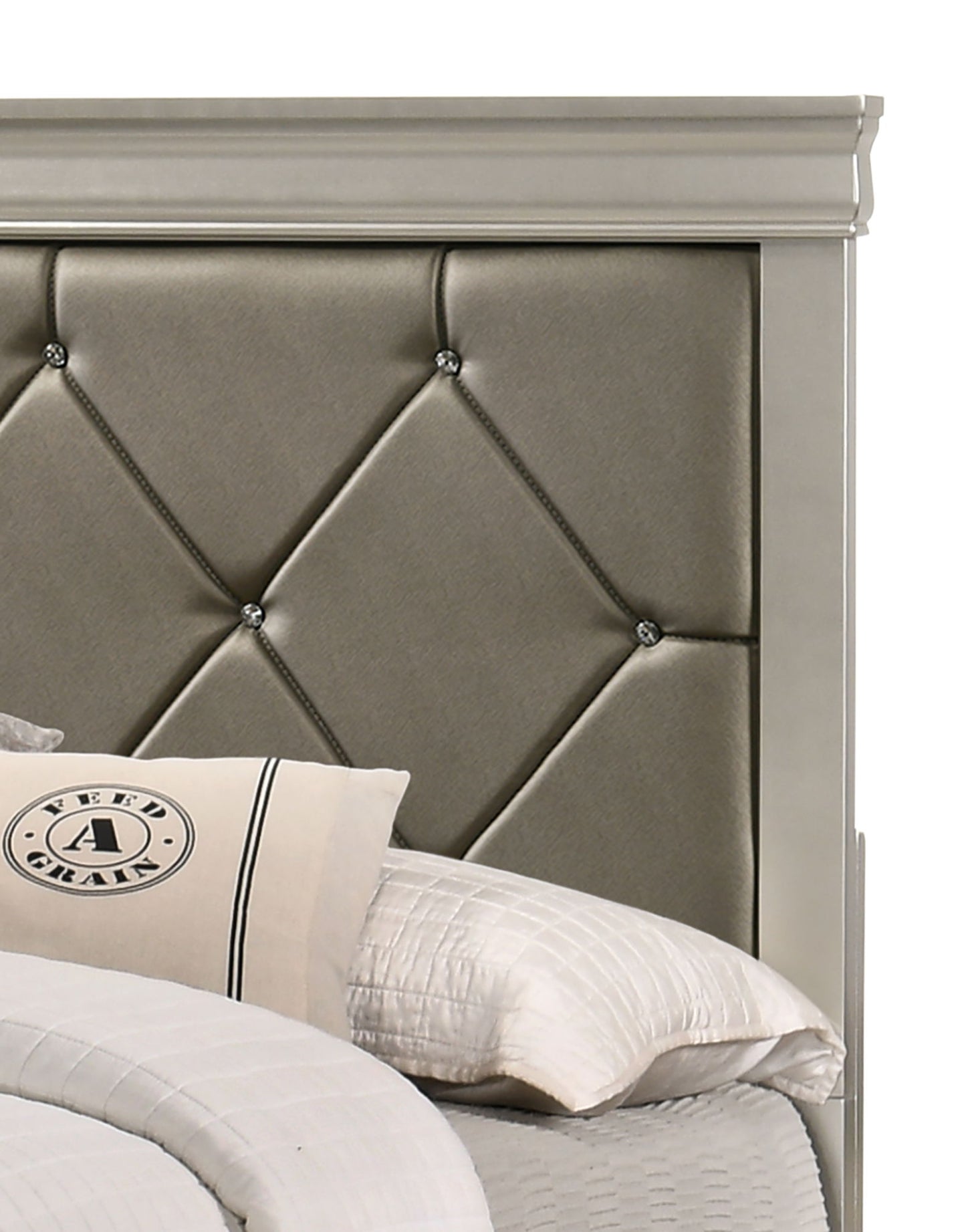 Amalia - Queen 5 Piece Bedroom Set - Silver