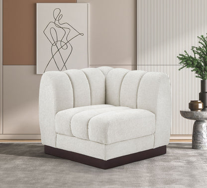 Quinn - Corner Chair