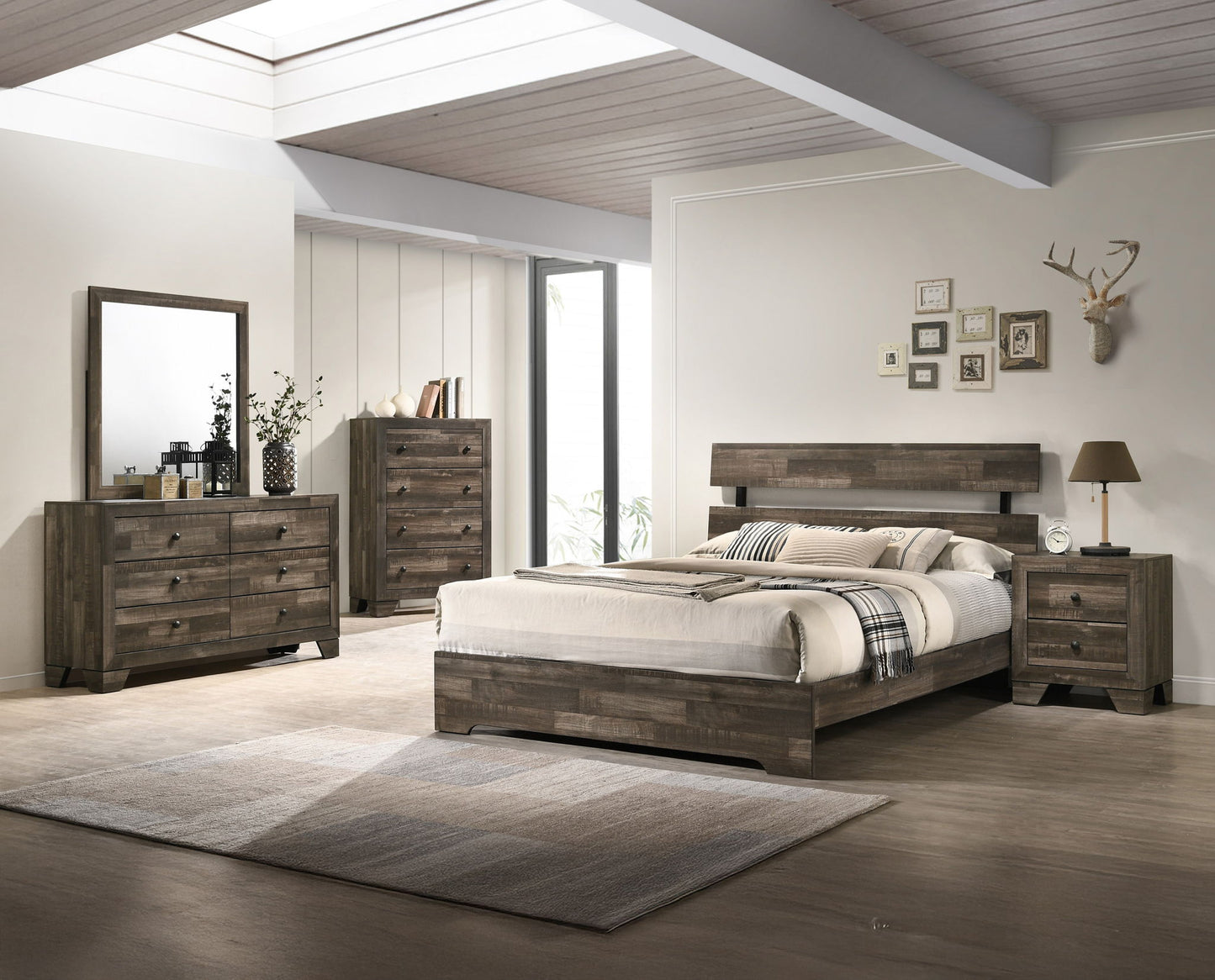 Atticus - Queen 4 Piece Bedroom Set - Brown