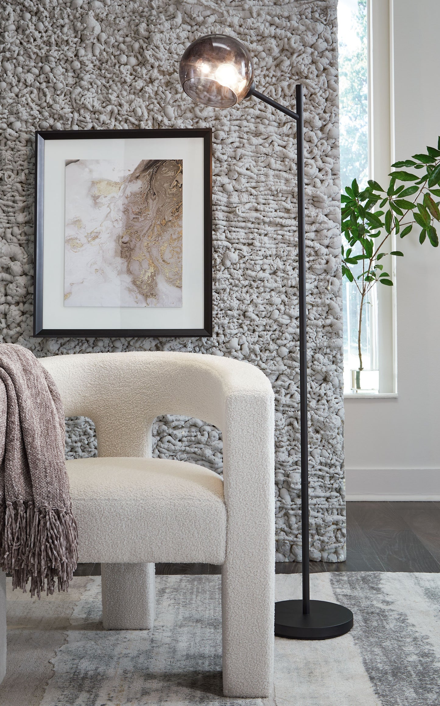 Abanson - Metal Floor Lamp - Black