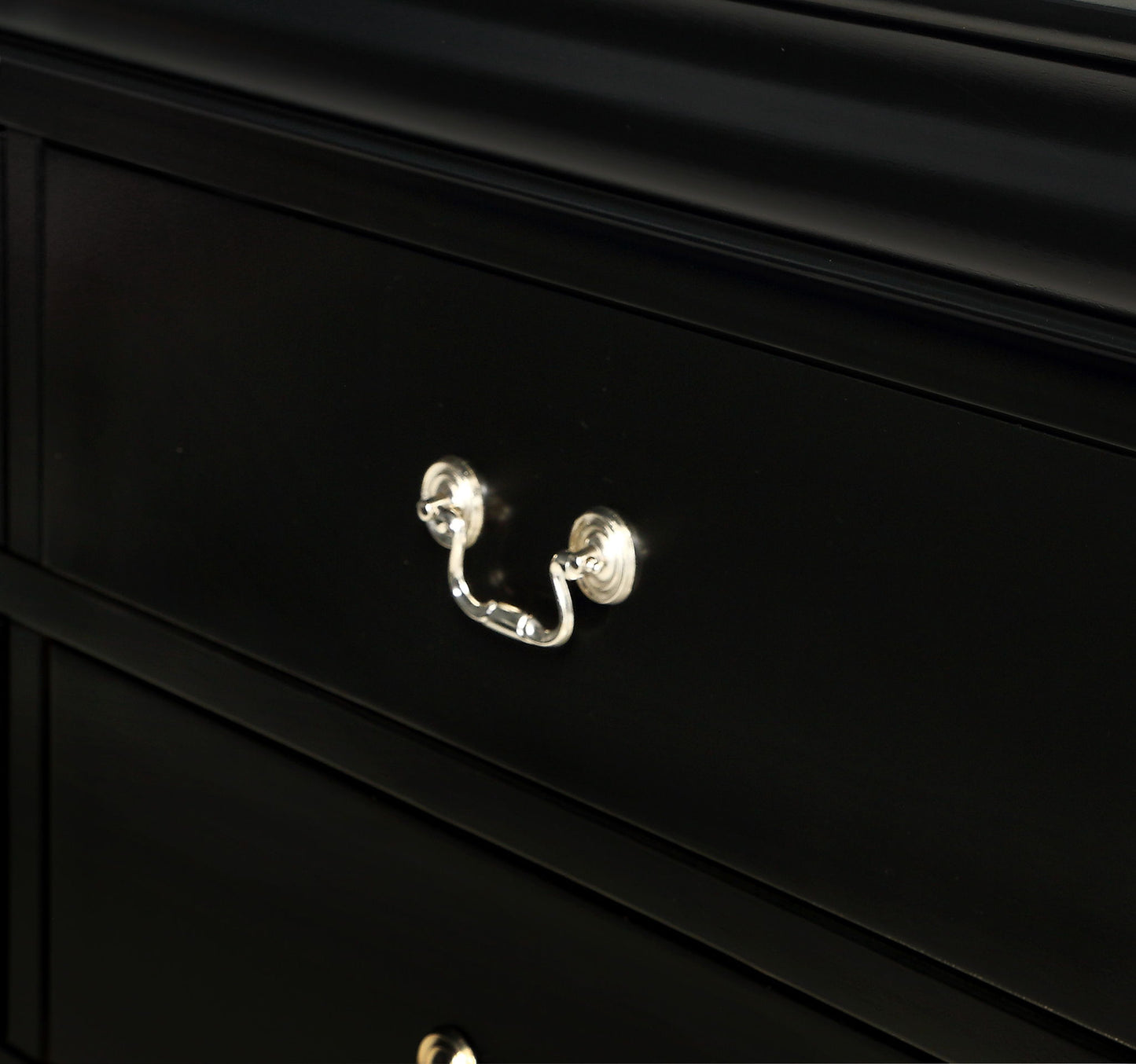 Louis Philip - King 5 Piece Bedroom Set - Black