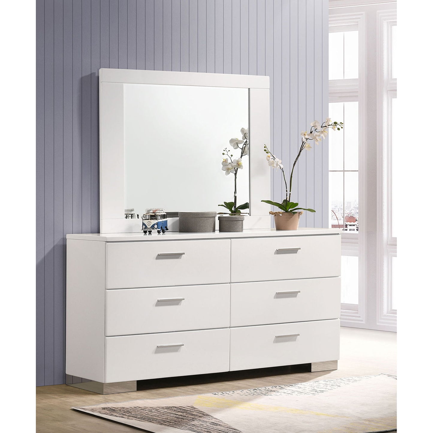 Dulcey - 6 Drawer Dresser With Mirror - Gloss White